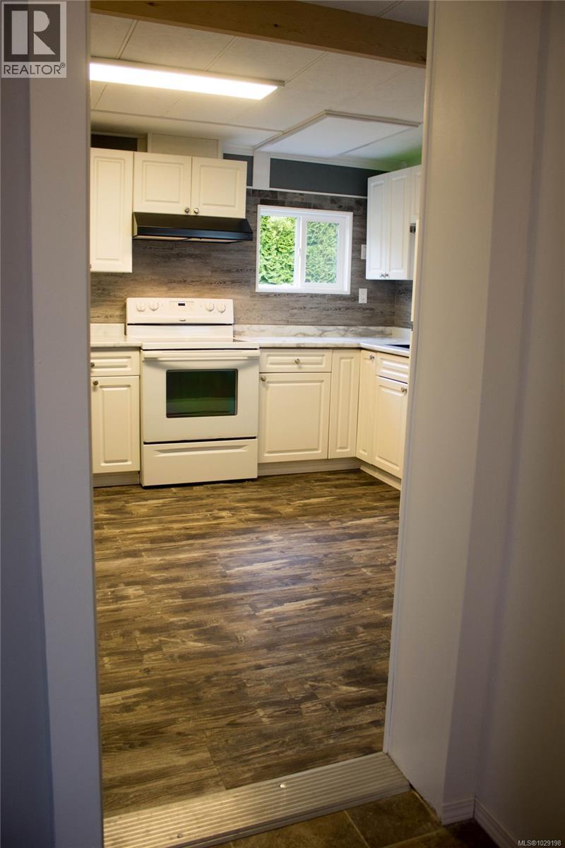 #74 5250 BEAVER HARBOUR RD - 10