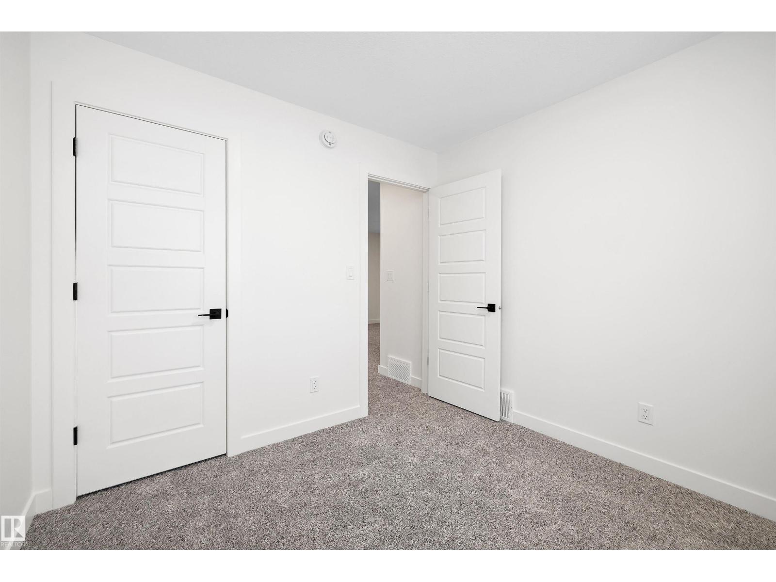 
          18103 85 Street NW
            <br/>
            <span>Edmonton</span>
            , 
            <span>AB</span>
             <span>T5Z0G6</span>
         - Photo 39