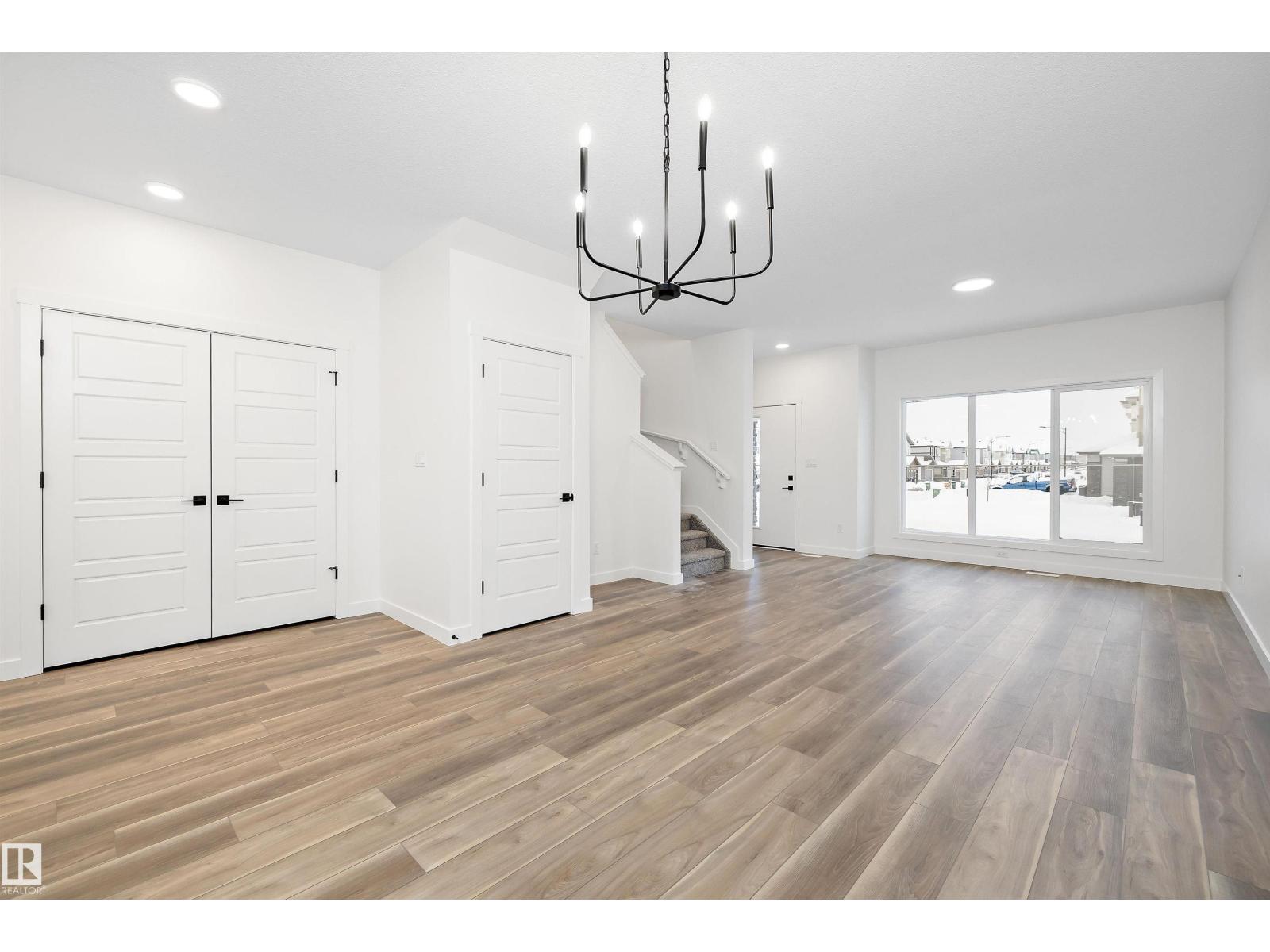 
          18103 85 Street NW
            <br/>
            <span>Edmonton</span>
            , 
            <span>AB</span>
             <span>T5Z0G6</span>
         - Photo 29