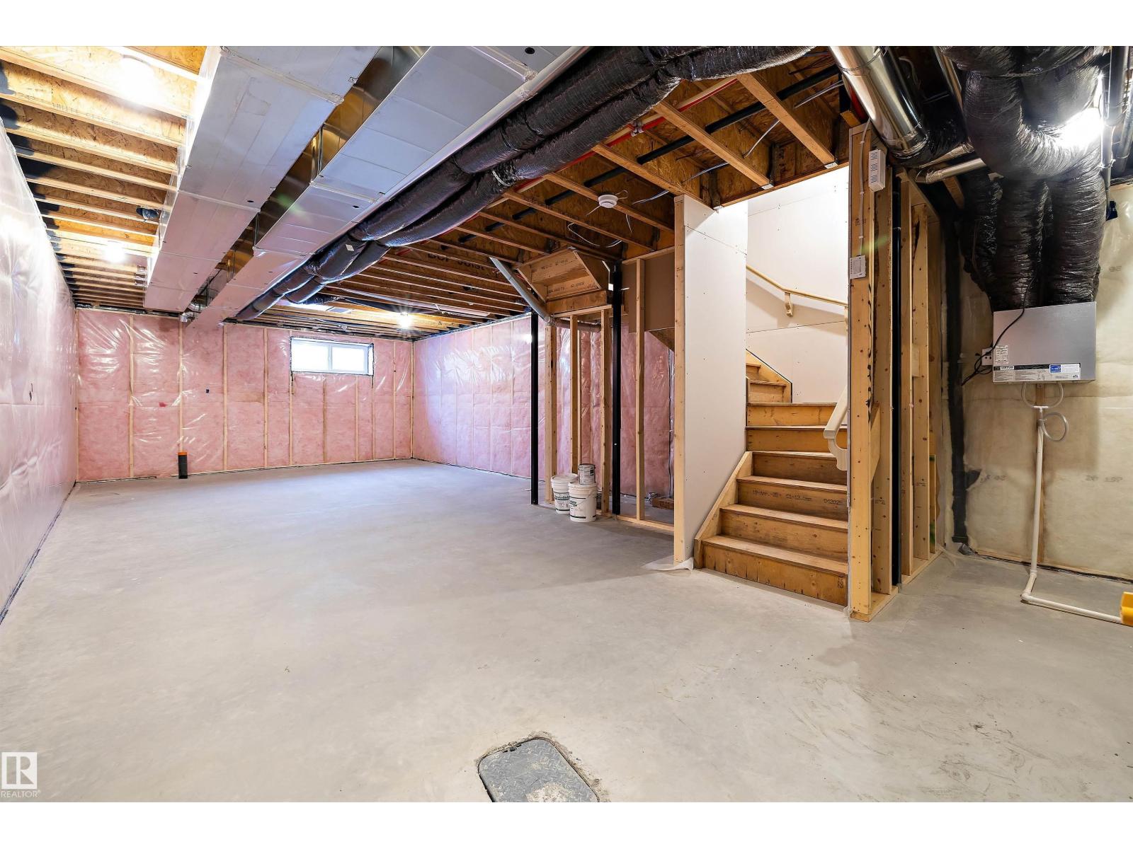 
          18103 85 Street NW
            <br/>
            <span>Edmonton</span>
            , 
            <span>AB</span>
             <span>T5Z0G6</span>
         - Photo 24