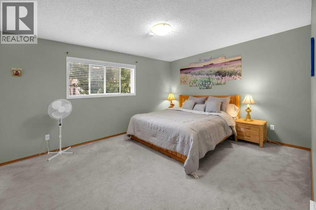 Single Family House for Sale in  Arbour Ridge Way NW Arbour Lake Calgary 