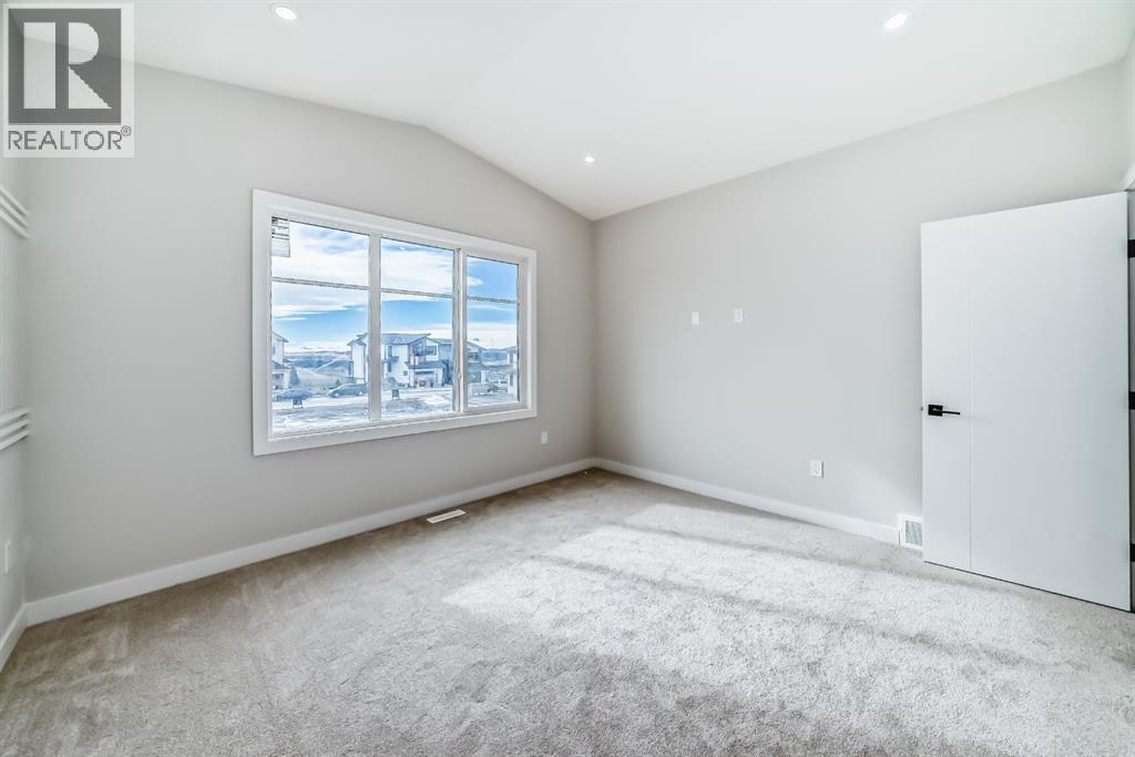 512 Heritage Boulevard, Cochrane