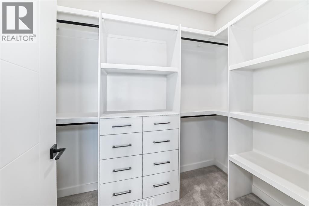 512 Heritage Boulevard, Cochrane