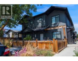 1 722 Coopland Crescent, Kelowna
