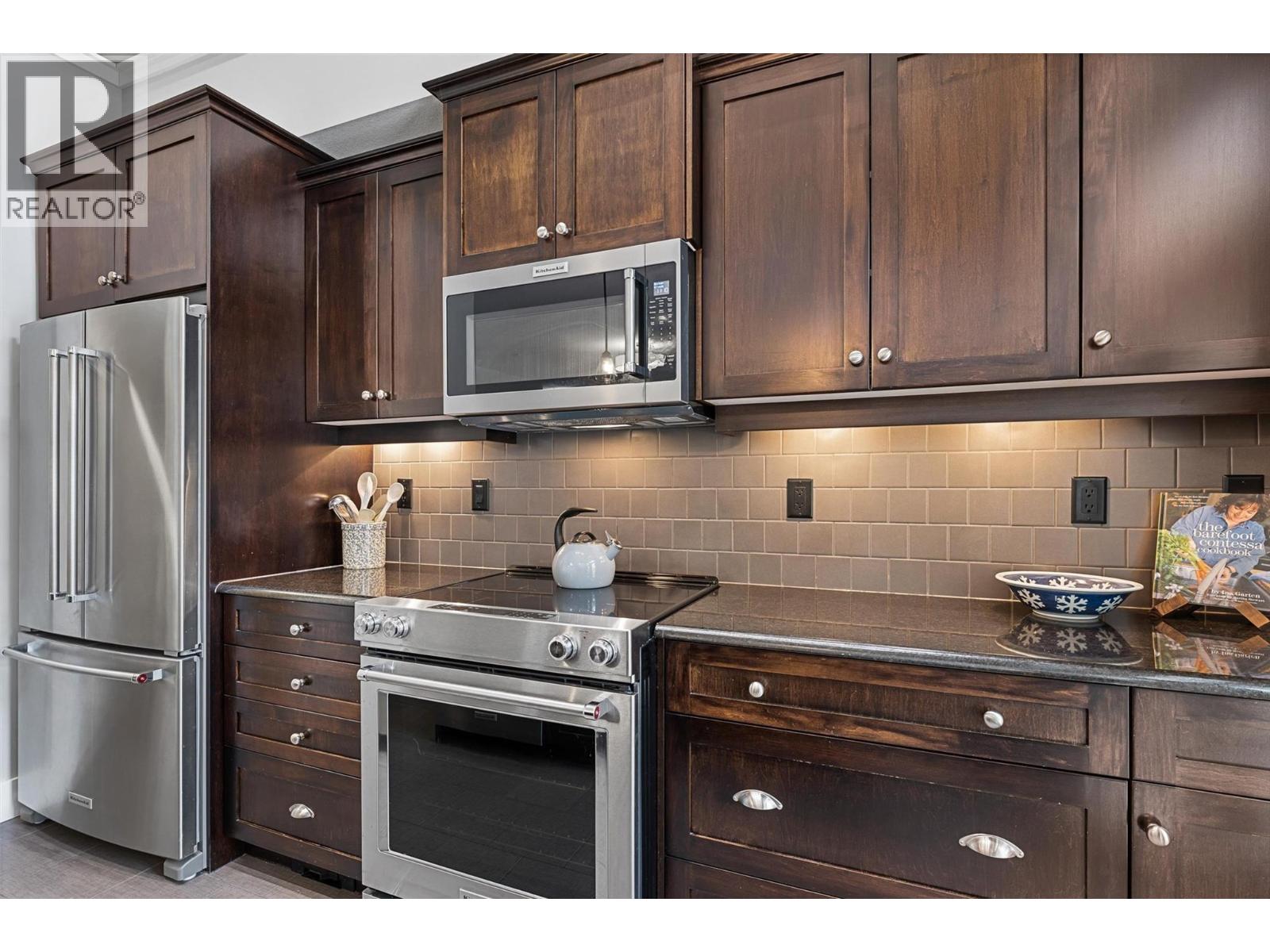 333 Longspoon Drive Unit# 2, Vernon