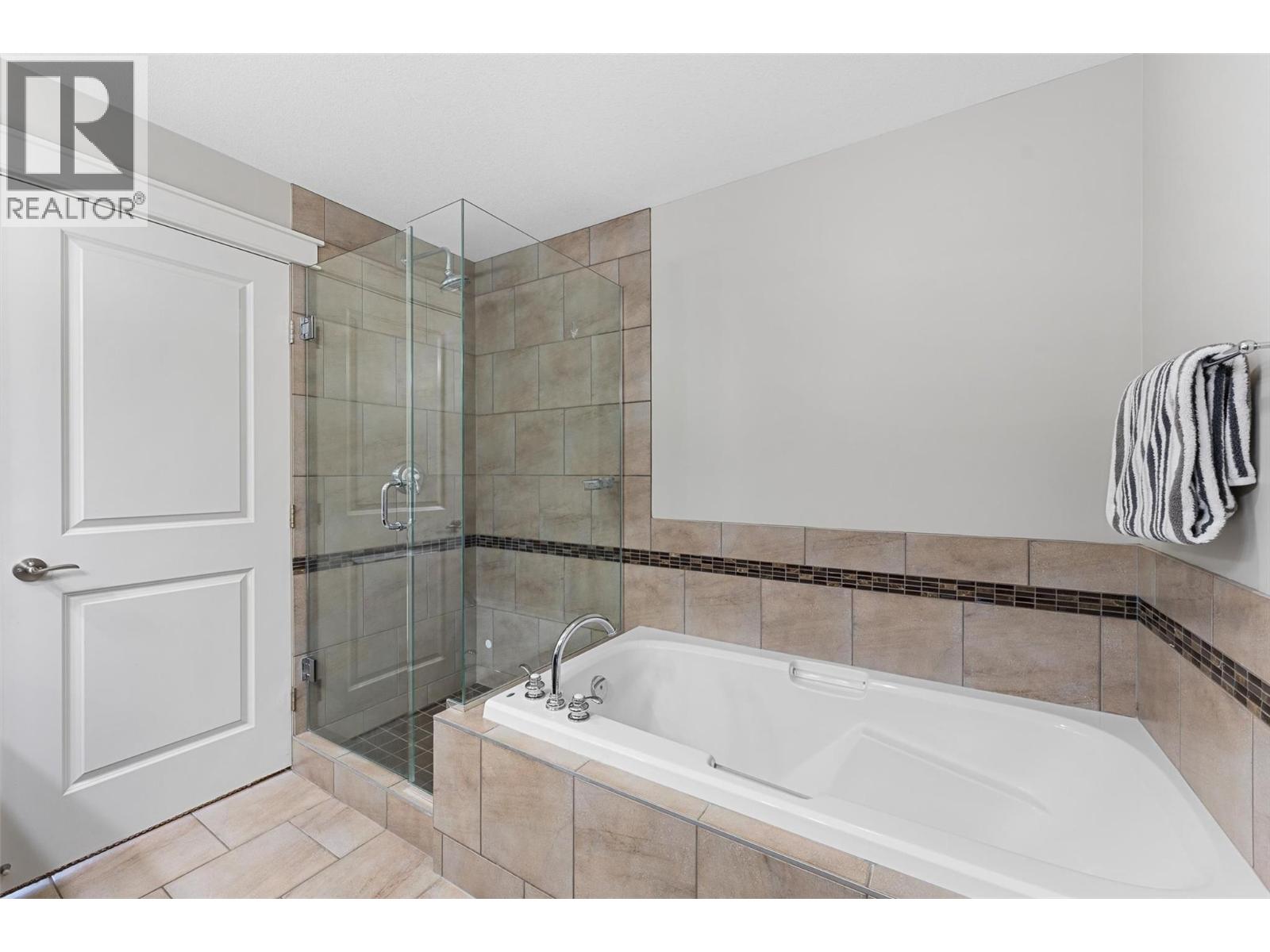 333 Longspoon Drive Unit# 2, Vernon