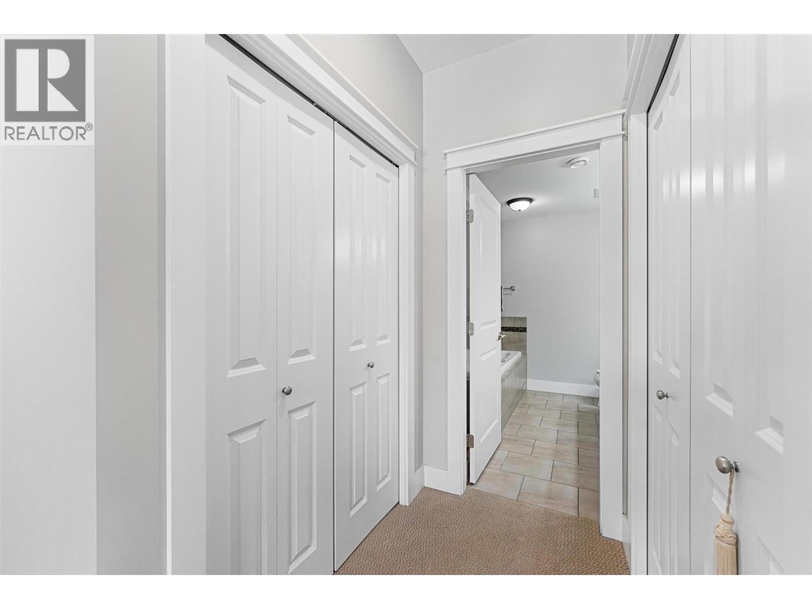 333 Longspoon Drive Unit# 2, Vernon