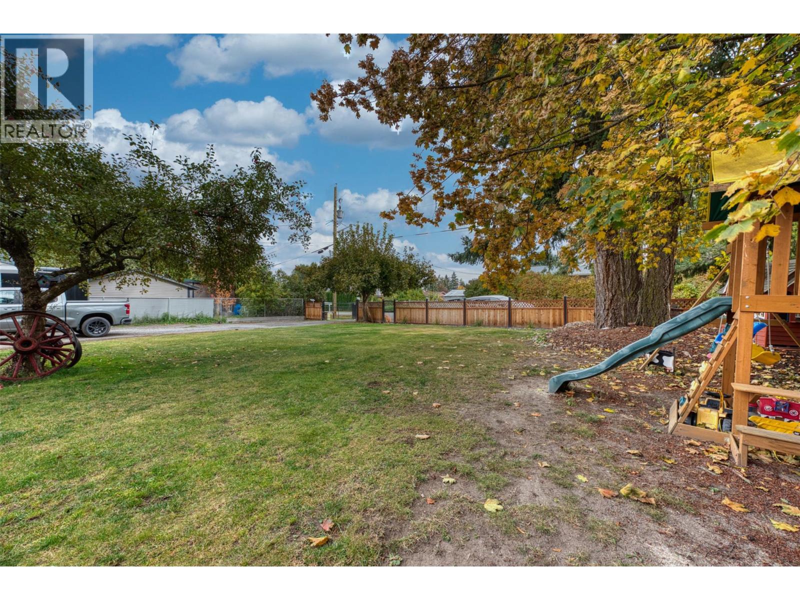 718 Fraser Road, Lumby