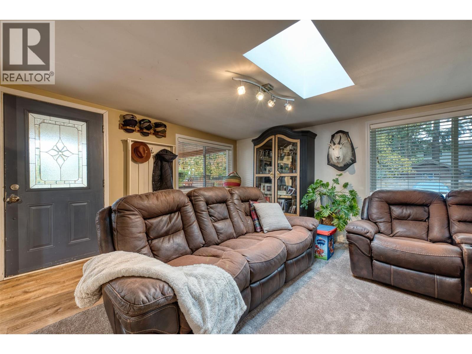 718 Fraser Road, Lumby