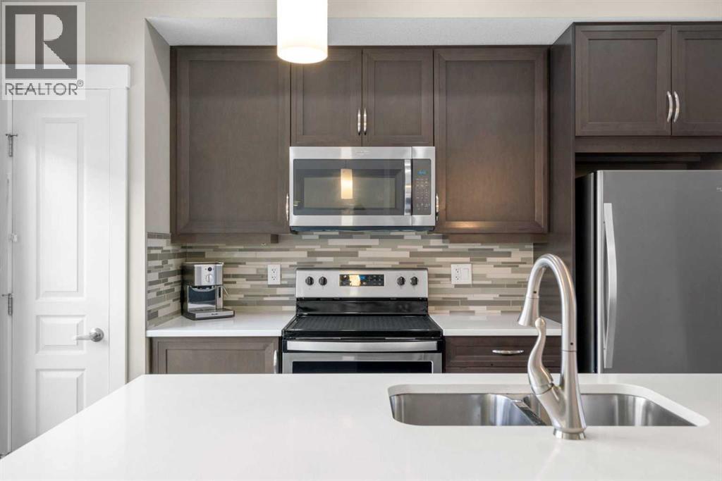 32 Horseshoe Crescent, Cochrane