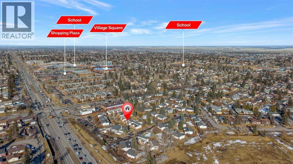 Single Family House Bi-level for Sale in  Pinemont Gate NE Pineridge Calgary 
