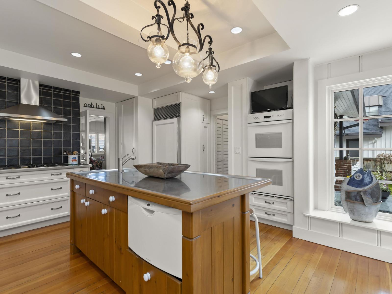 3002 O'HARA LANE, Surrey