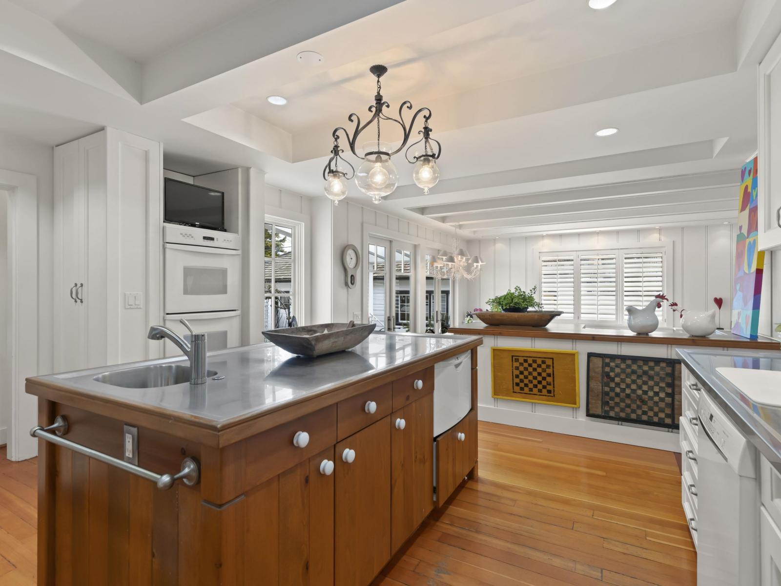 3002 O'HARA LANE, Surrey