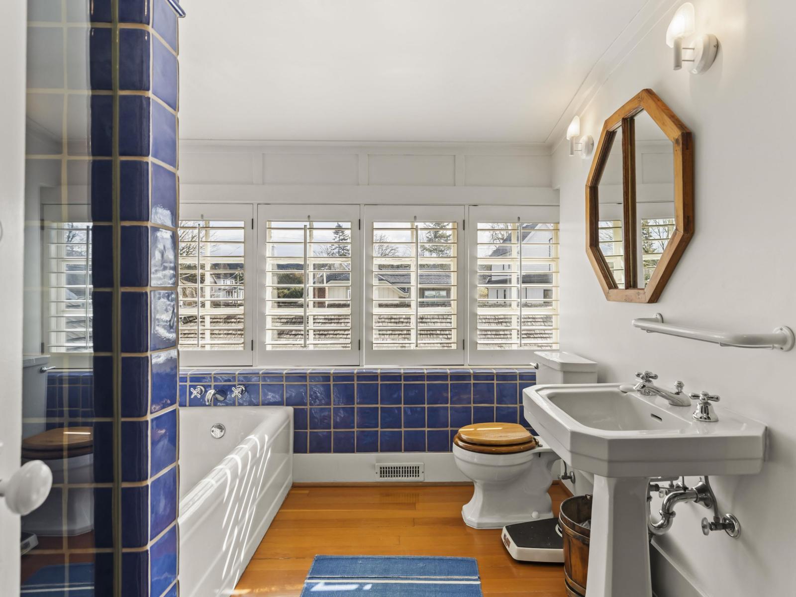 3002 O'HARA LANE, Surrey