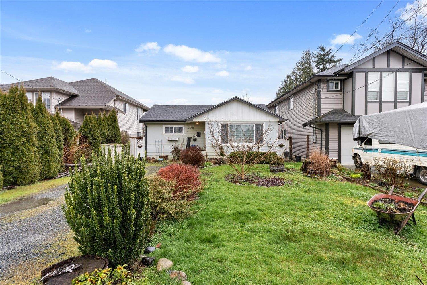 9448 COOTE STREET, Chilliwack Proper East, Chilliwack