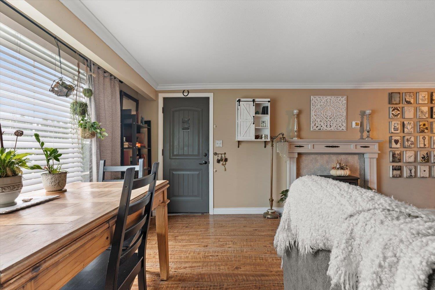 9448 COOTE STREET, Chilliwack Proper East, Chilliwack