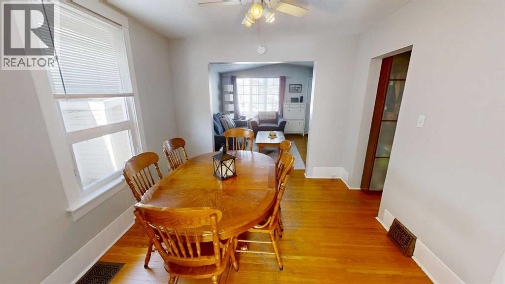 Single Family House Bungalow for Sale in   Avenue S Victoria Park Lethbridge 