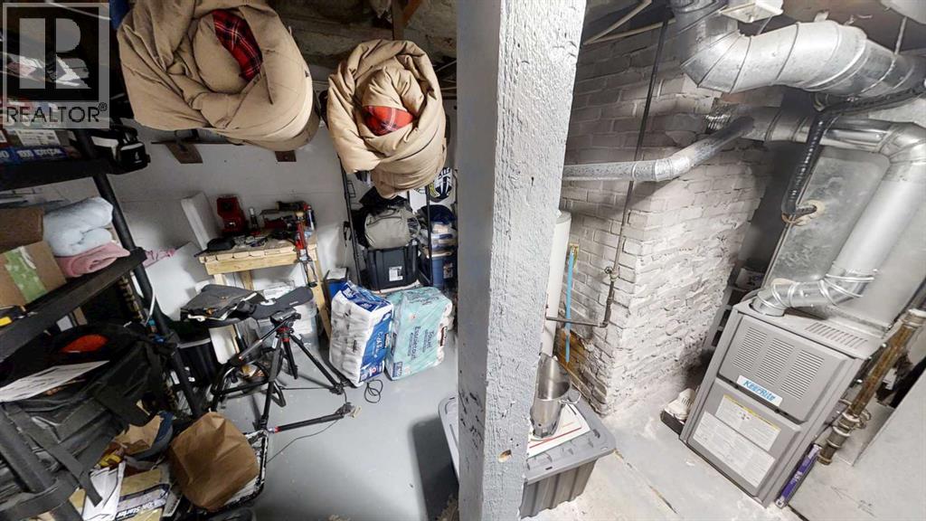 Single Family House Bungalow for Sale in   Avenue S Victoria Park Lethbridge 