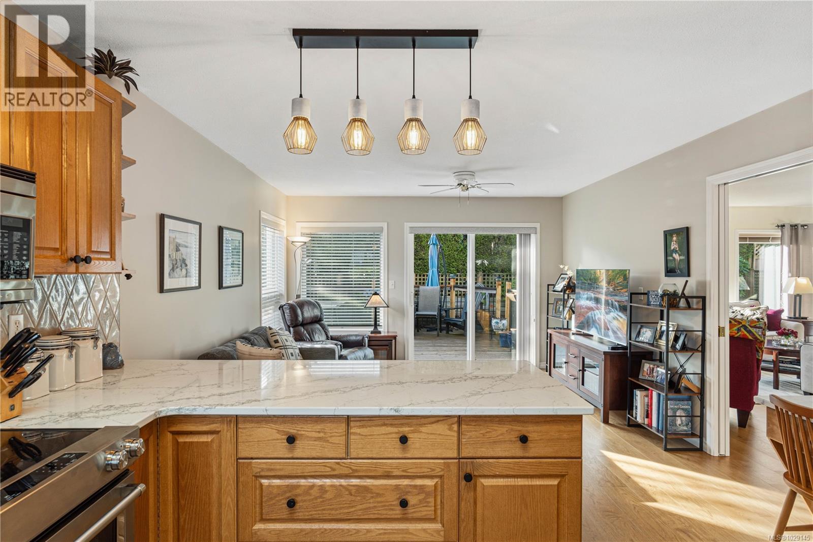 1303 OCEANSIDE DR - 12