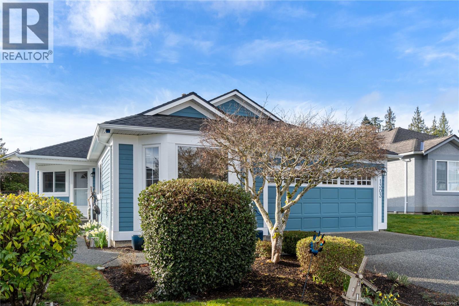 1303 Oceanside Dr - 2