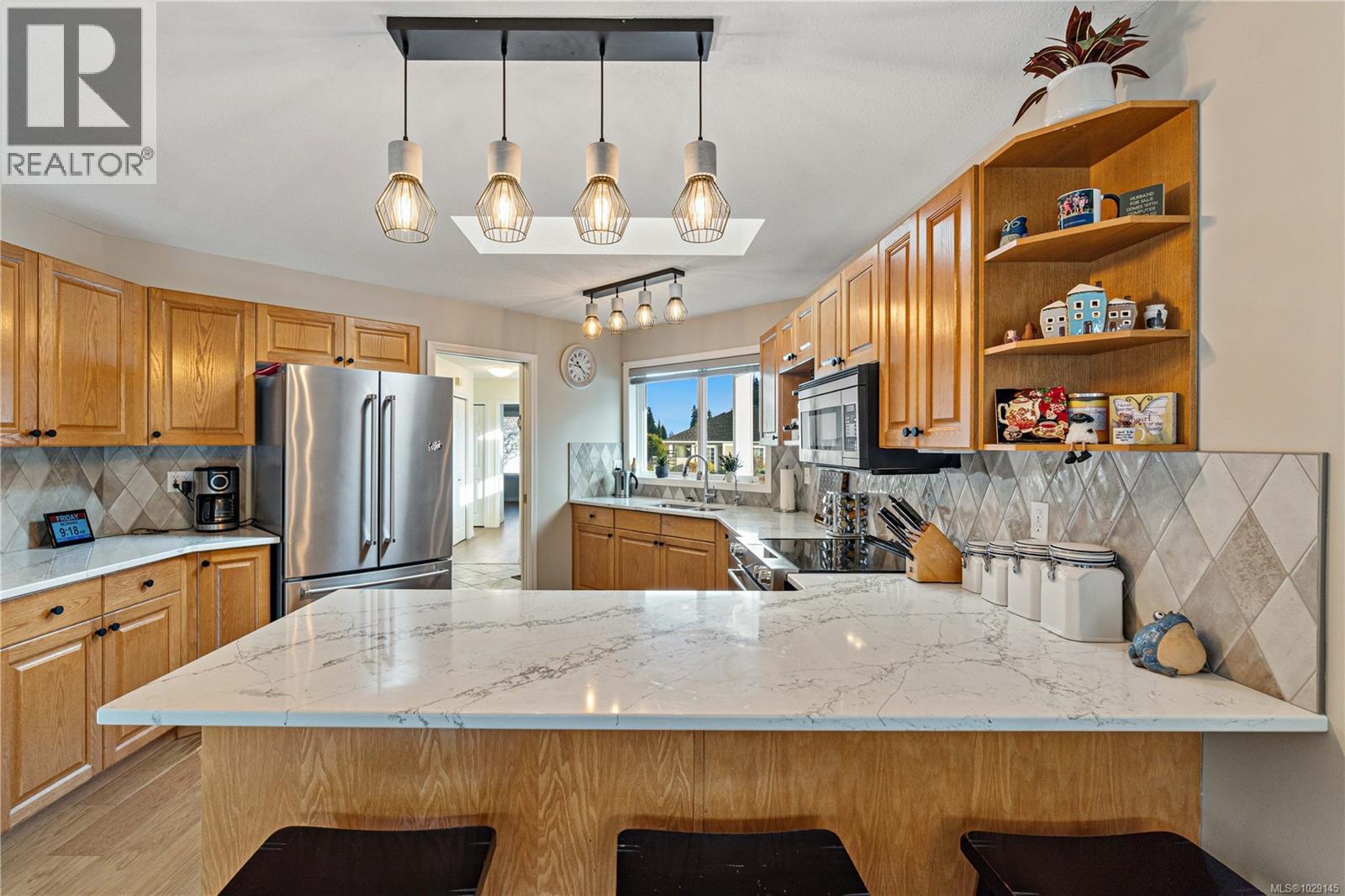 1303 OCEANSIDE DR - 11