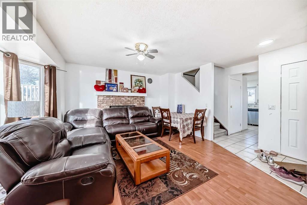 Single Family House for Sale in  Falmere Way NE Falconridge Calgary 