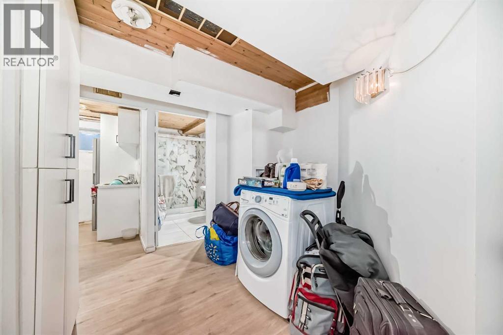 Single Family House for Sale in  Falmere Way NE Falconridge Calgary 