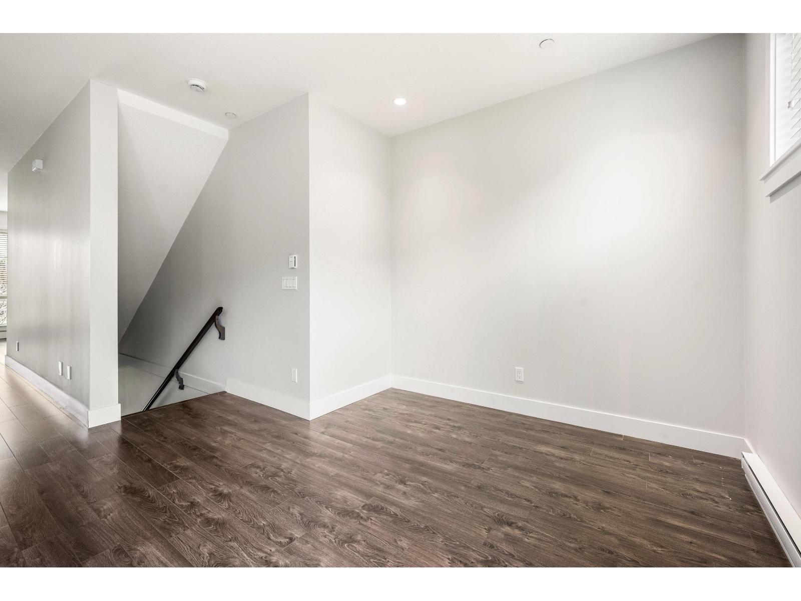 3 45615 TAMIHI WAY, Garrison Crossing, Chilliwack