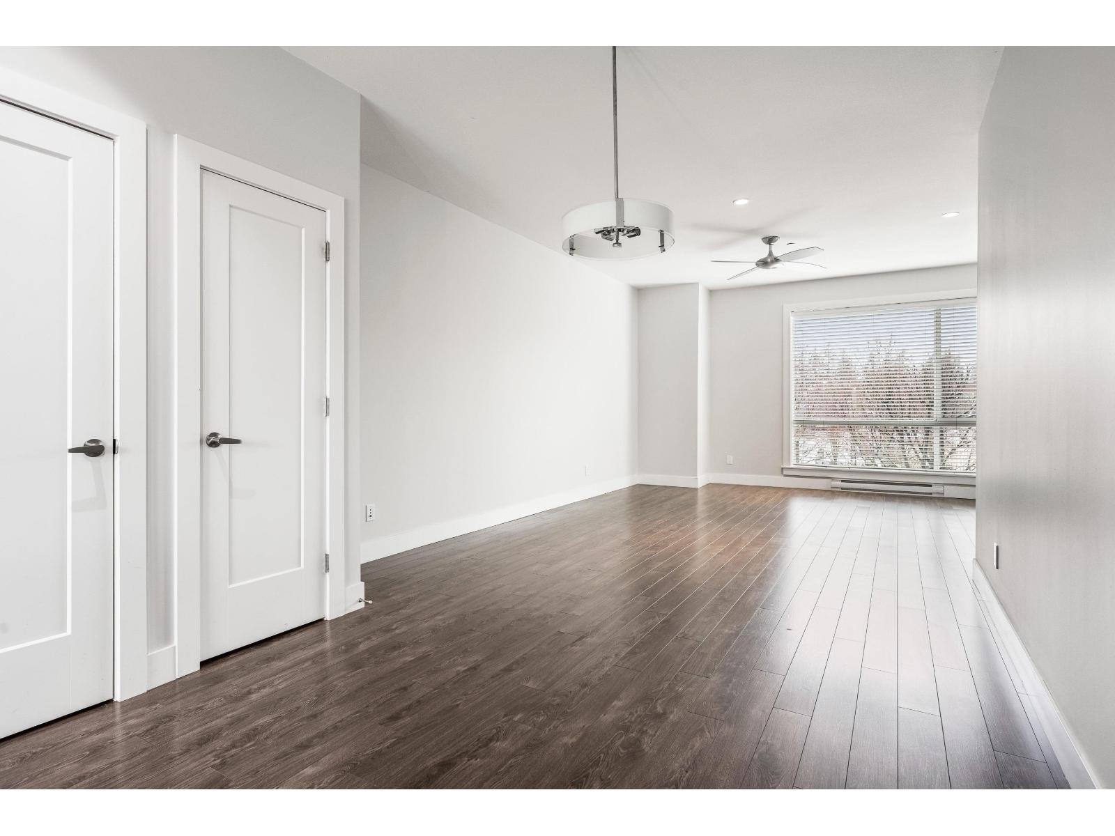 3 45615 TAMIHI WAY, Garrison Crossing, Chilliwack