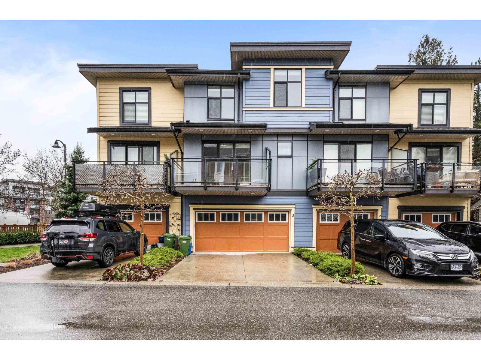 3 45615 TAMIHI WAY, Garrison Crossing, Chilliwack