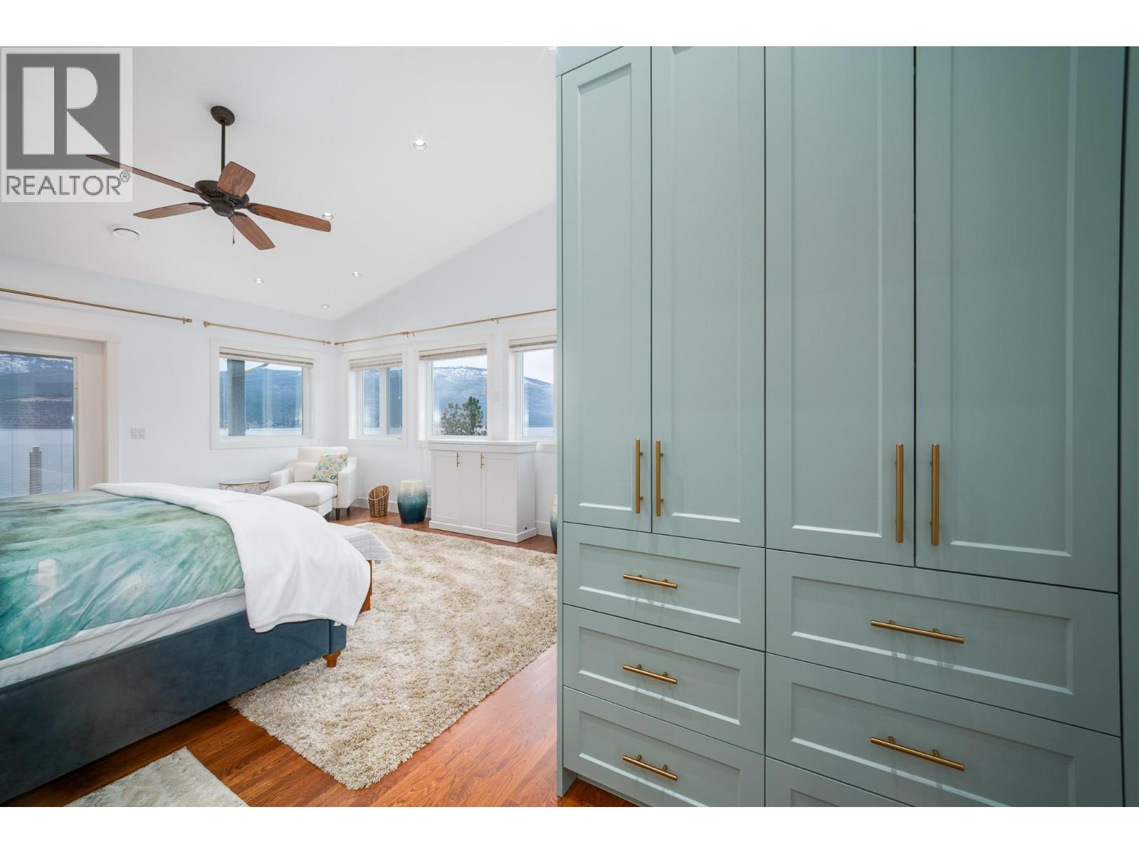  955 Gable Road, Lake Country