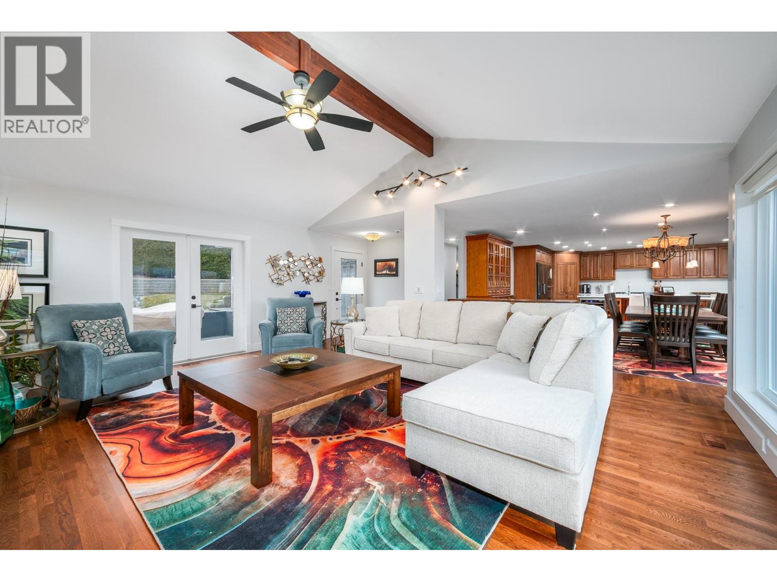  955 Gable Road, Lake Country