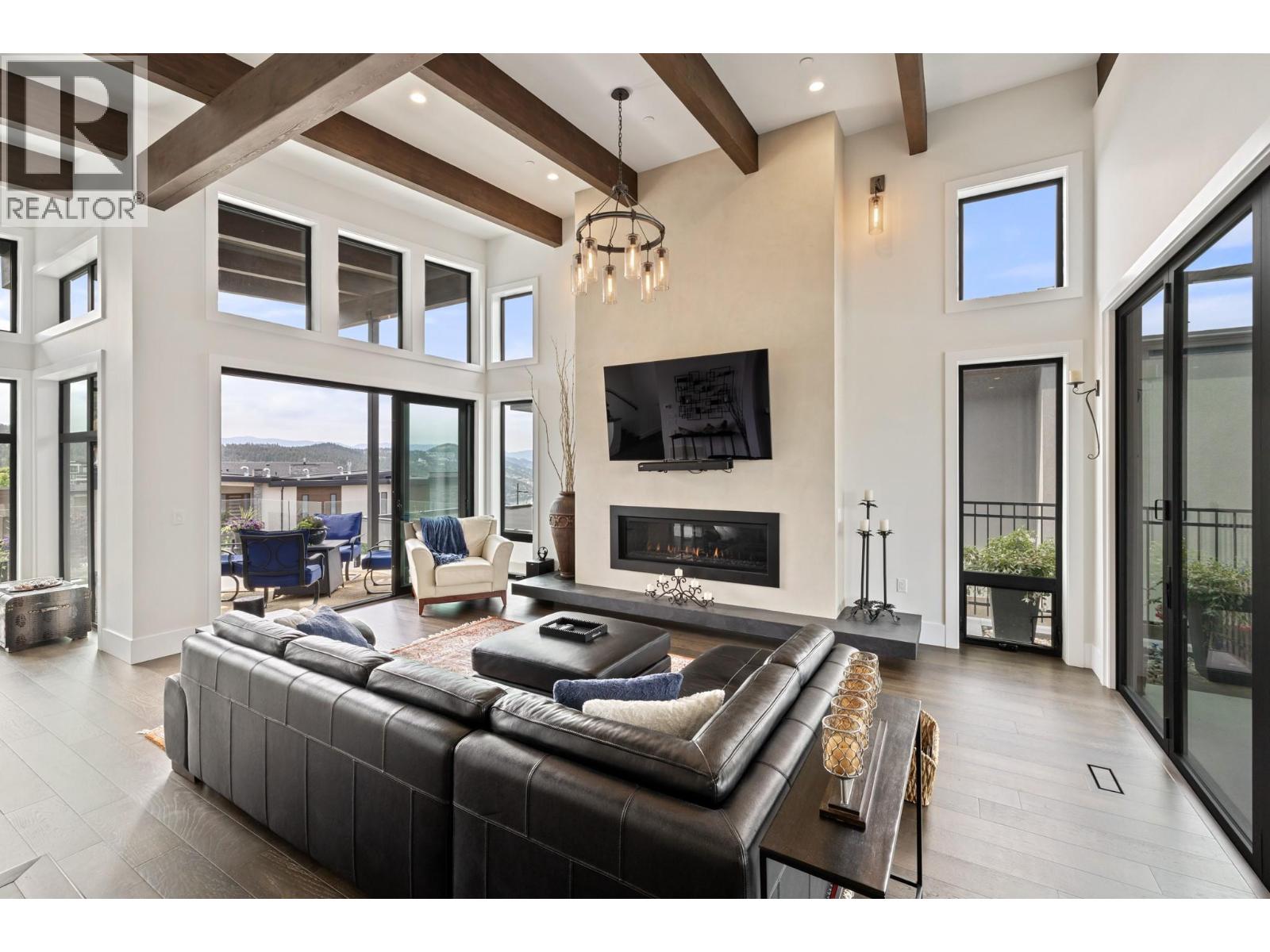 9532 Benchland Drive, Lake Country