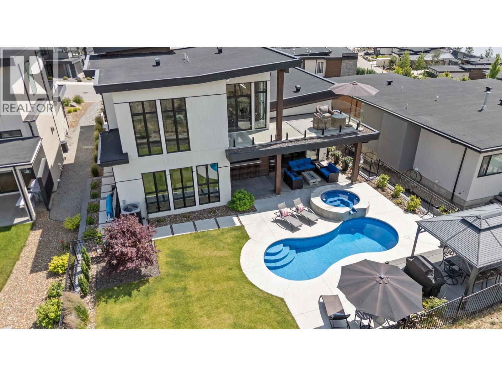 9532 Benchland Drive, Lake Country