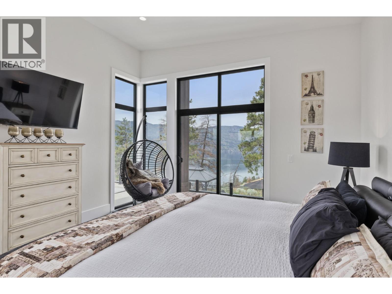 9532 Benchland Drive, Lake Country