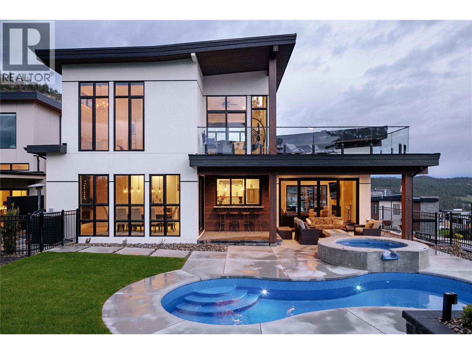 9532 Benchland Drive, Lake Country