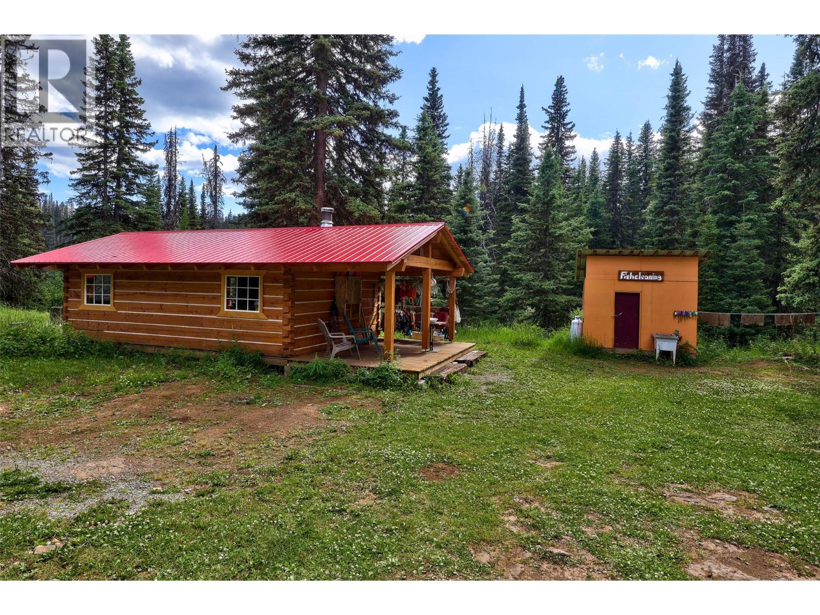  Taweel Lake Road, Little Fort