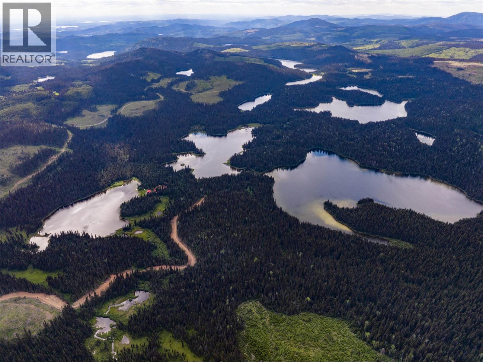  Taweel Lake Road, Little Fort