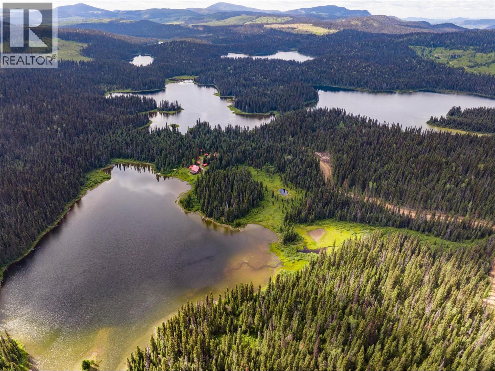  Taweel Lake Road, Little Fort