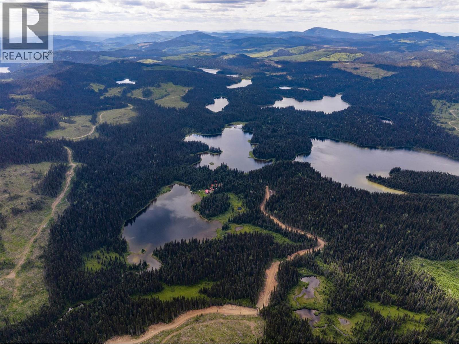  Taweel Lake Road, Little Fort