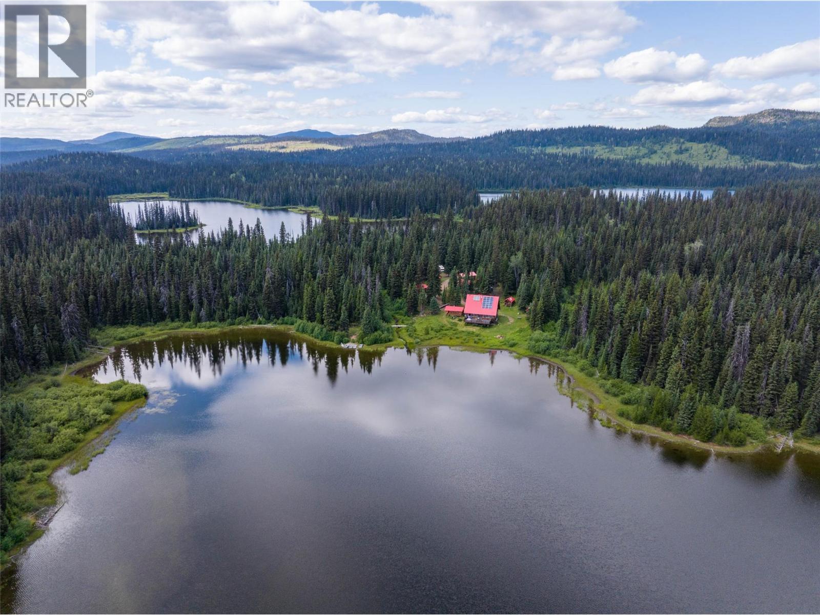  Taweel Lake Road, Little Fort