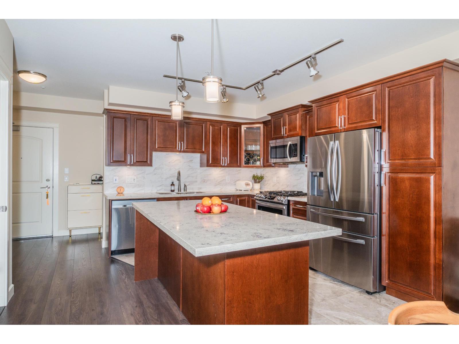 103 14588 MCDOUGALL DRIVE, Surrey