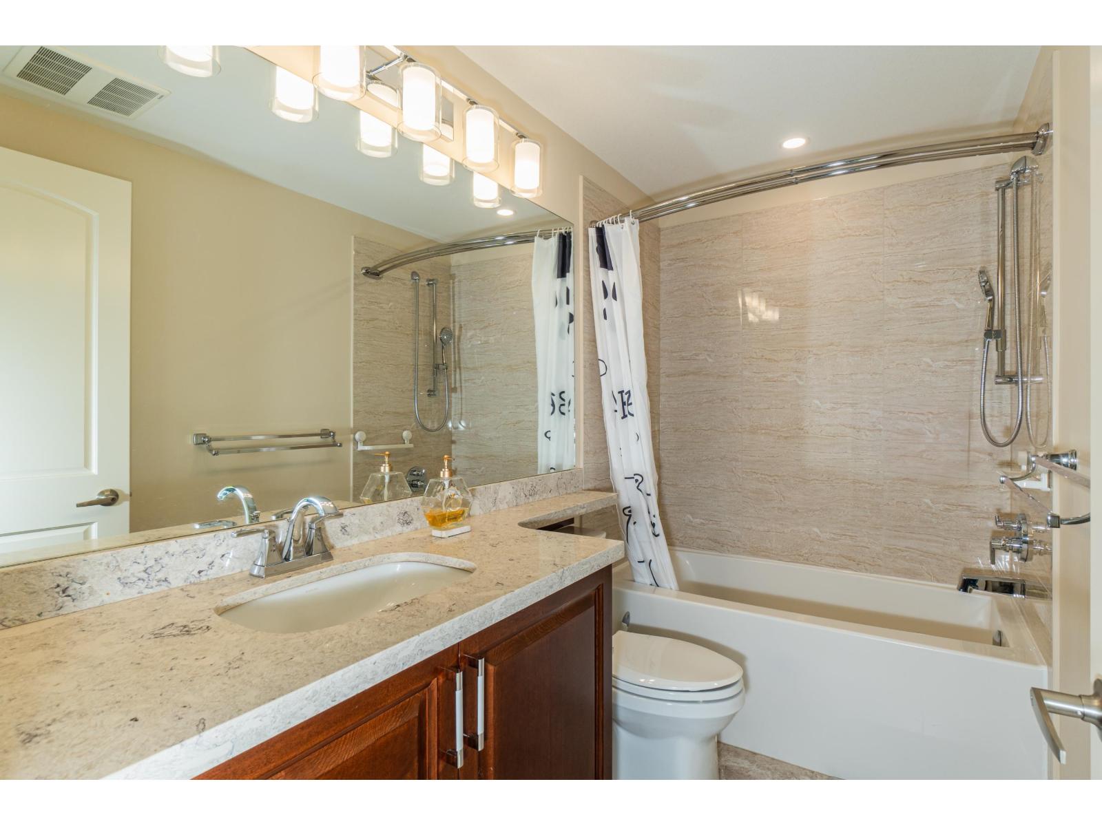 103 14588 MCDOUGALL DRIVE, Surrey