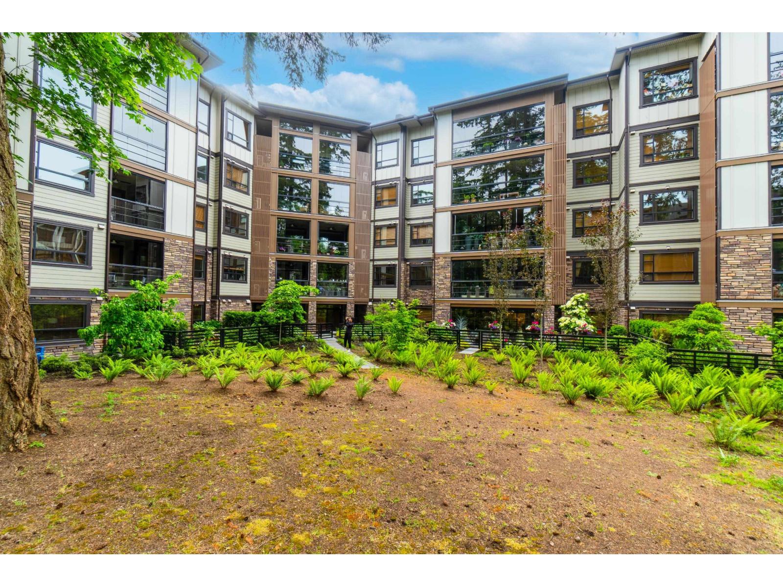 103 14588 MCDOUGALL DRIVE, Surrey
