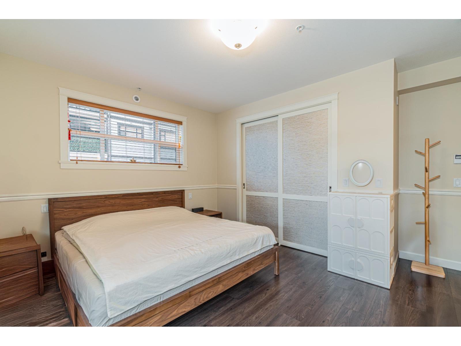 103 14588 MCDOUGALL DRIVE, Surrey