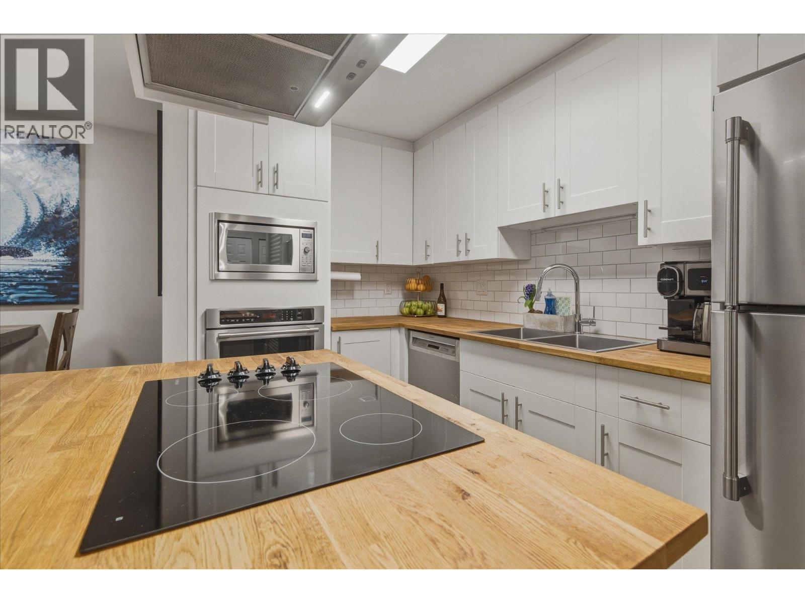 C102 40140 WILLOW CRESCENT, Squamish