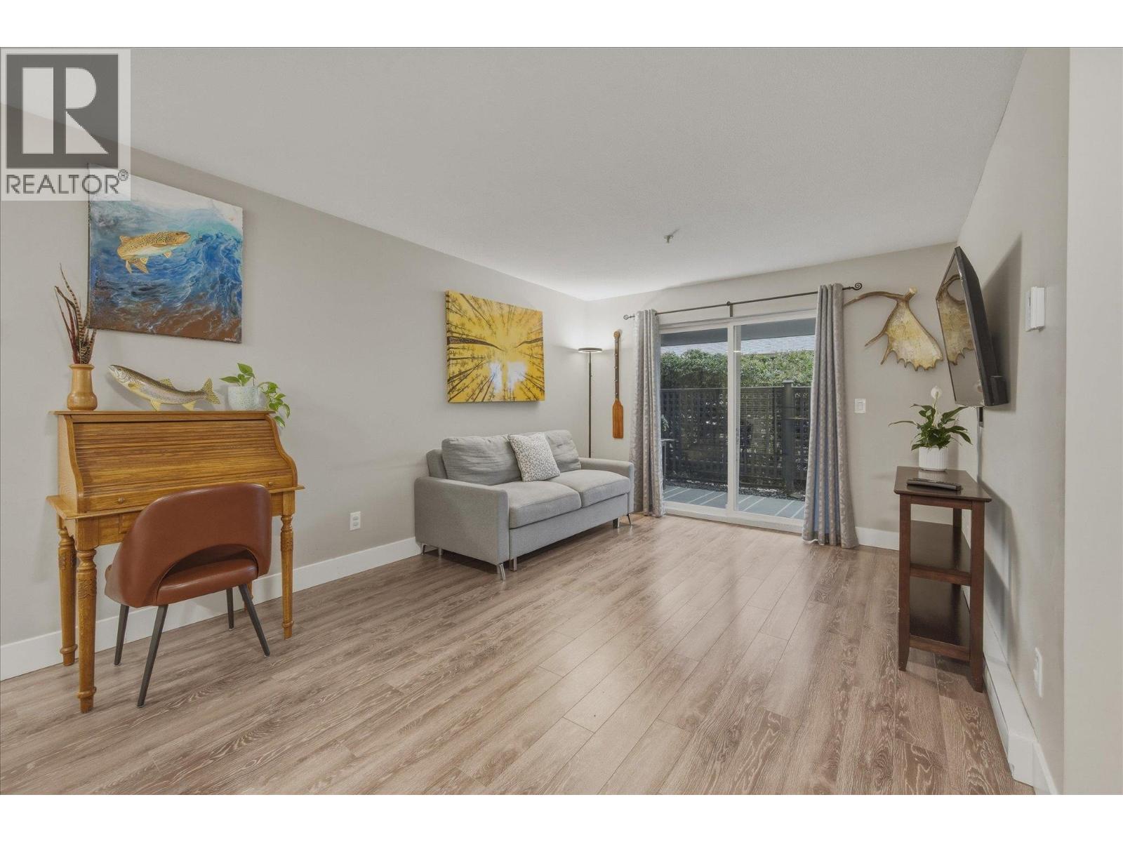 C102 40140 WILLOW CRESCENT, Squamish