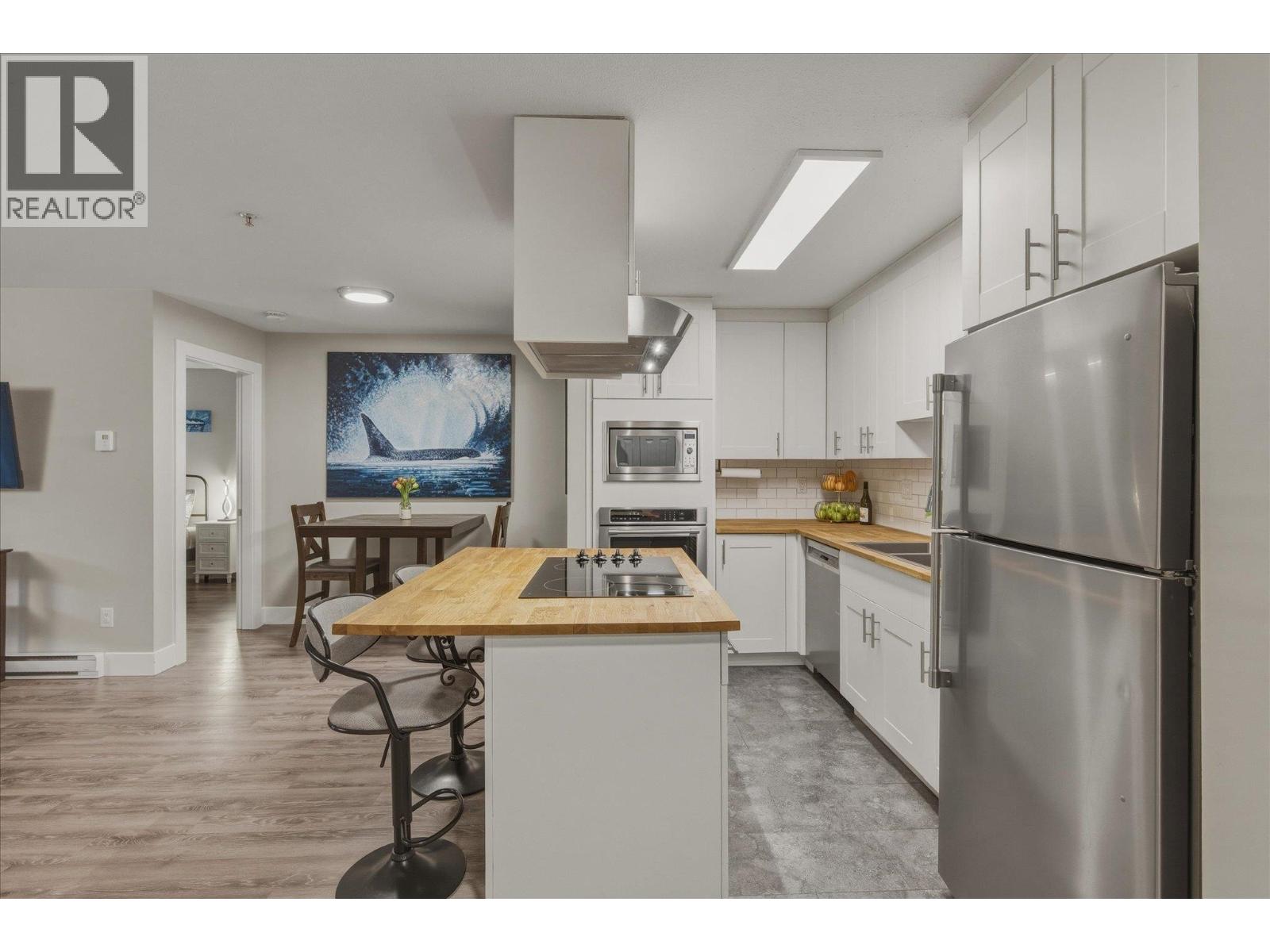 C102 40140 WILLOW CRESCENT, Squamish