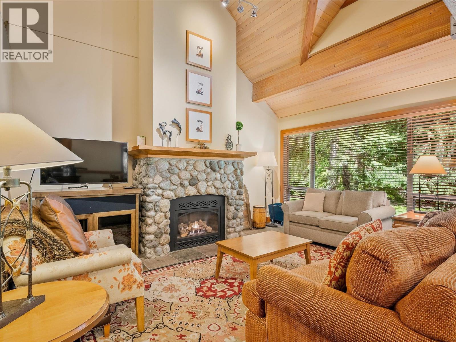 A/B 4747 SETTEBELLO Drive - photo 2