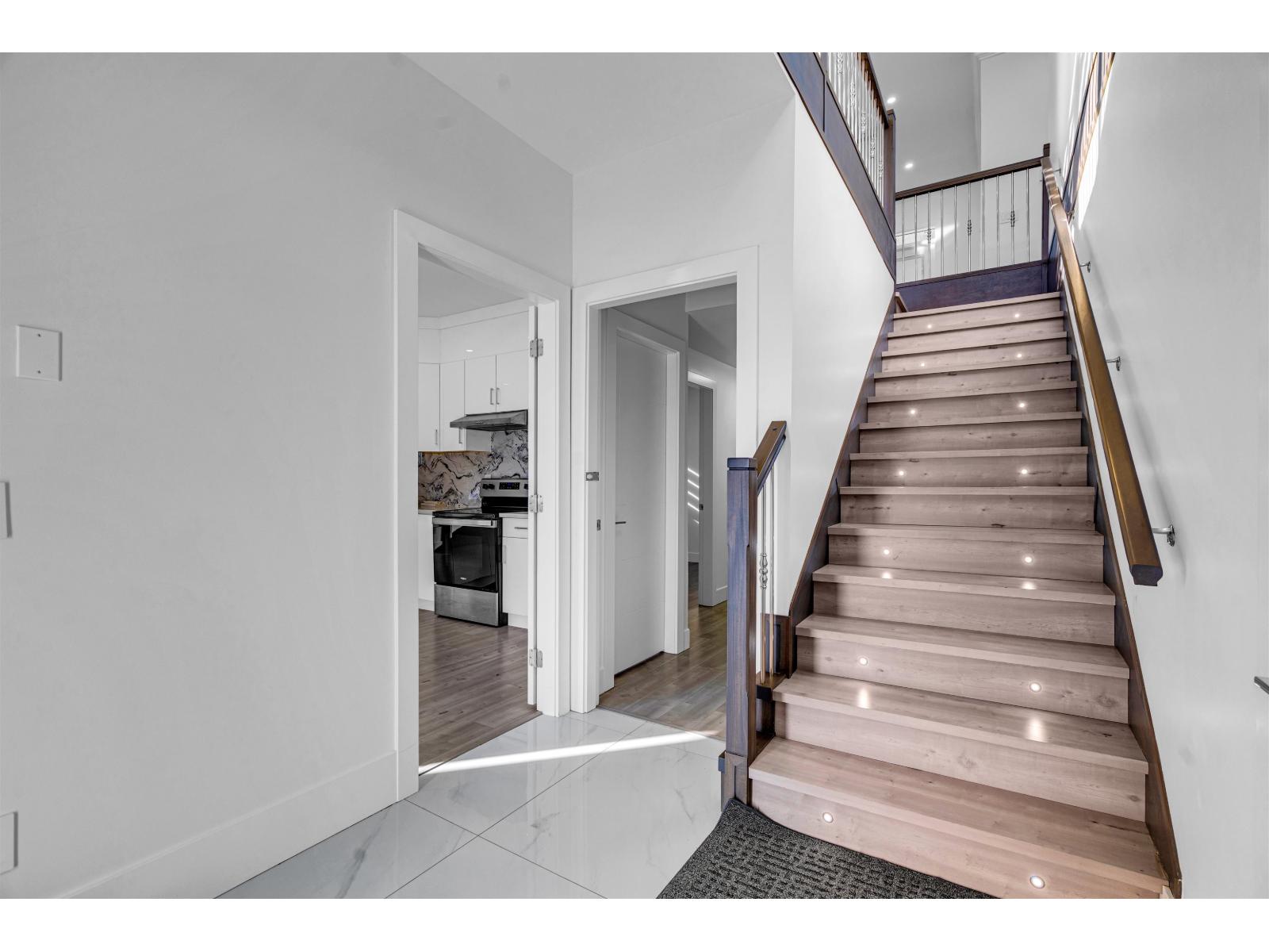 32689 CARTER Avenue - photo 2